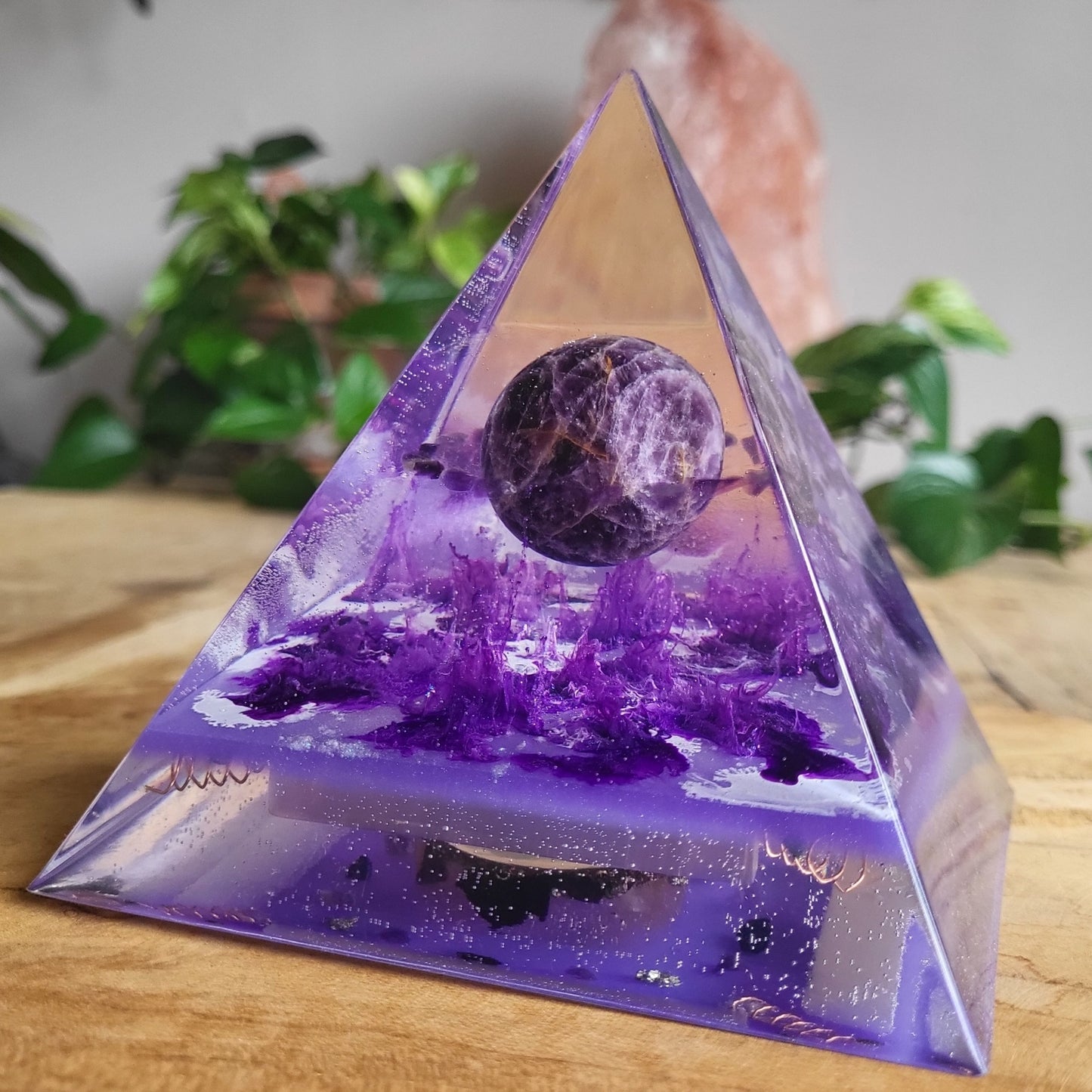 Positive Pyramid™ Amethist Large - Voor rust, helderheid en spirituele balans