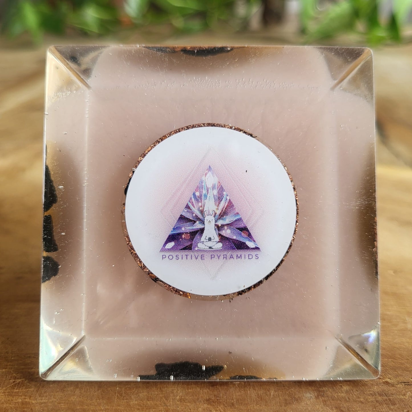 Positive Pyramid™ Rozenkwarts & Tijgeroog Small - Brengt vertrouwen, rust en liefde samen in één piramide
