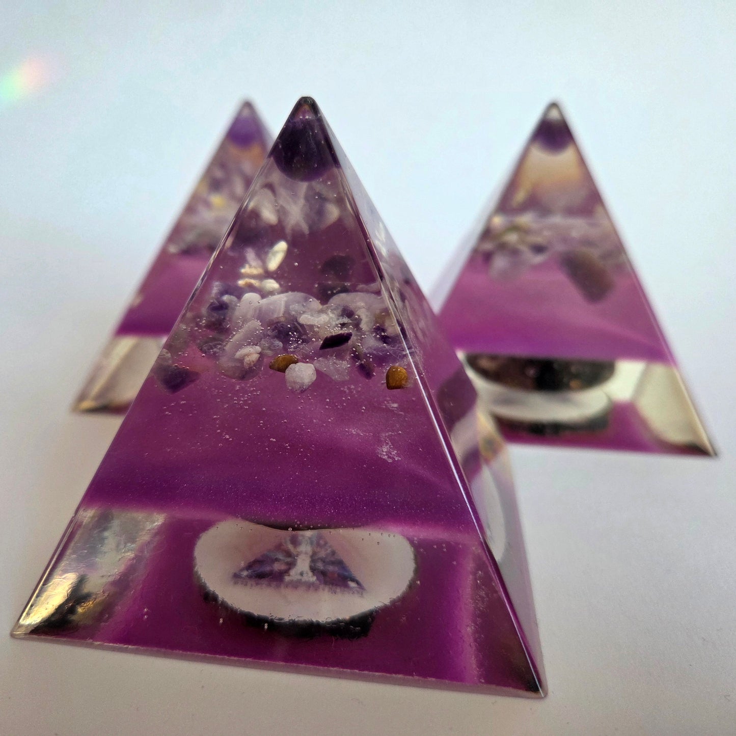 Orgonite Piramide Amethist S (7,5 cm)