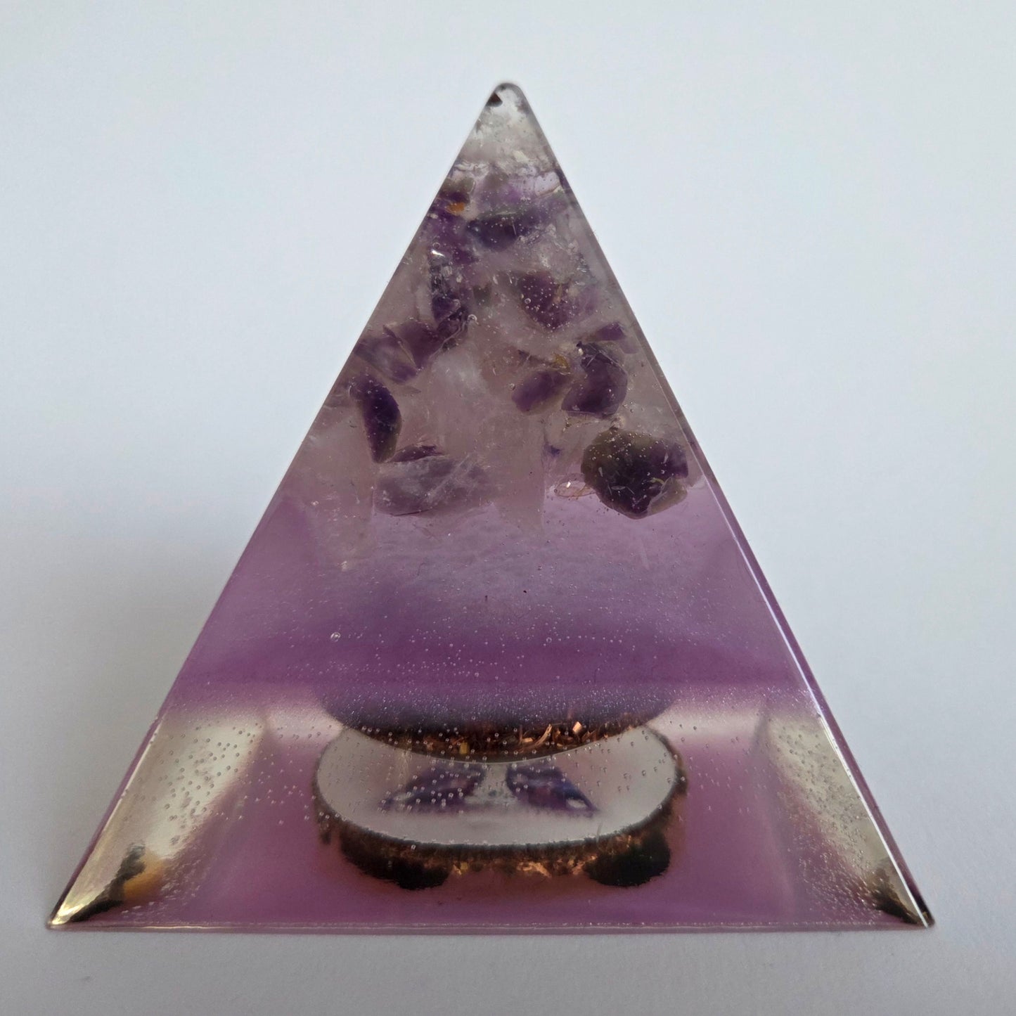 Orgonite Piramide Gouden Driehoek S (7,5 cm)