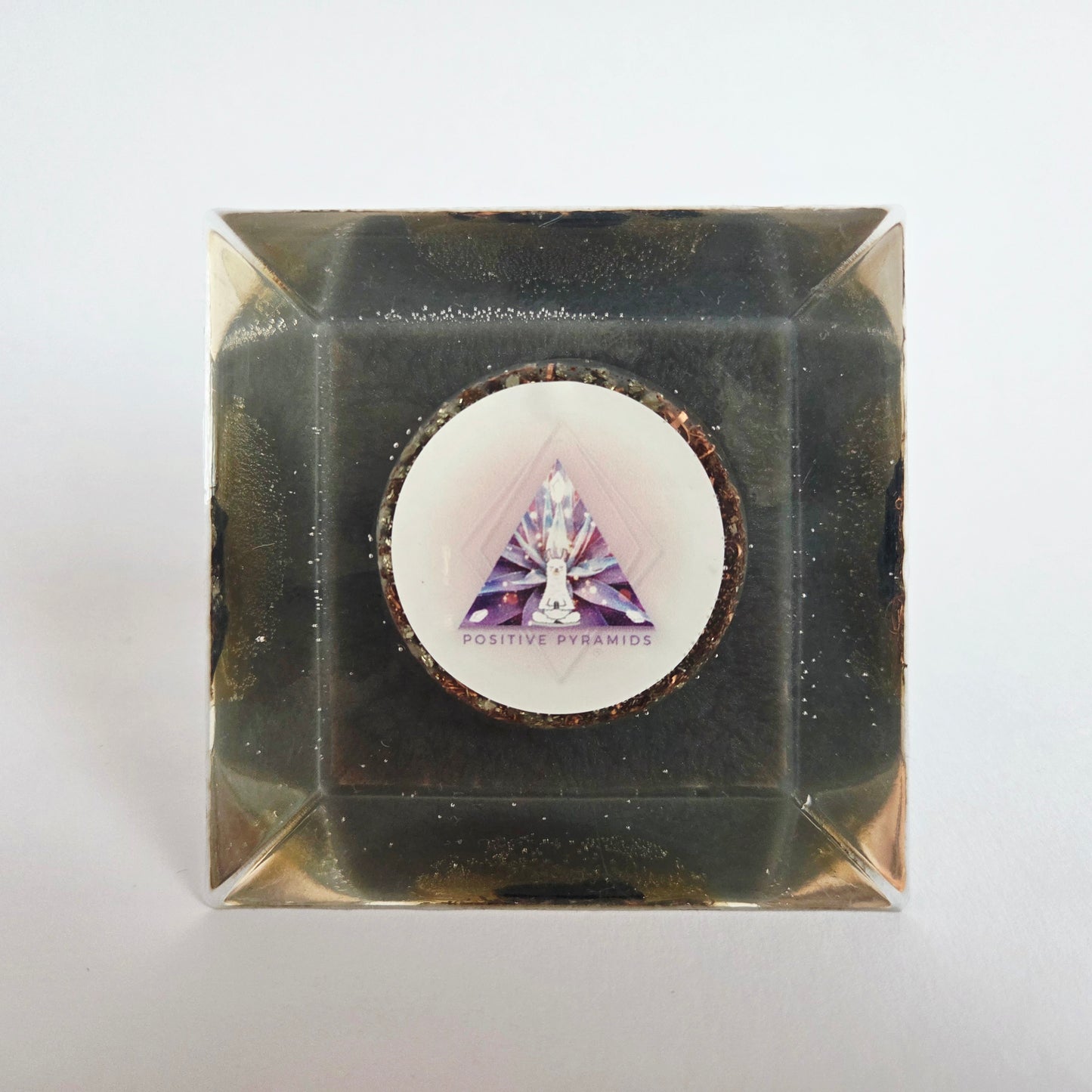 Orgonite Piramide Pyriet S (7,5 cm)