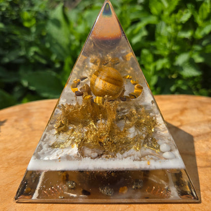 Positive Pyramid™ Tijgeroog Medium - Een stijlvolle piramide met beschermende kracht