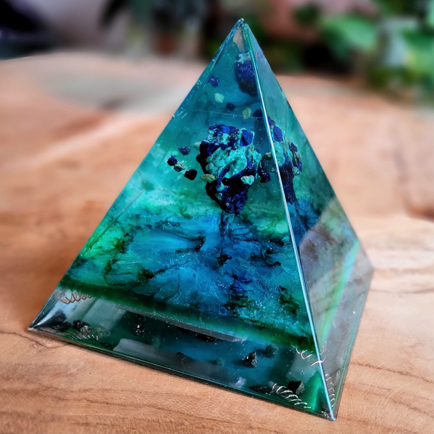 Positive Pyramid™ Malachiet & Azuriet Large - Bescherming, inzicht en hartkracht in één piramide
